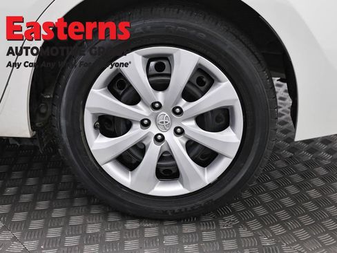 Used 2019 Toyota Corolla LE FWD image 33