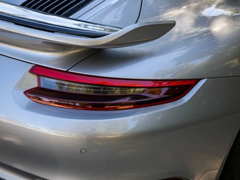 Used 2018 Porsche 911 Turbo S AWD/4WD image 9
