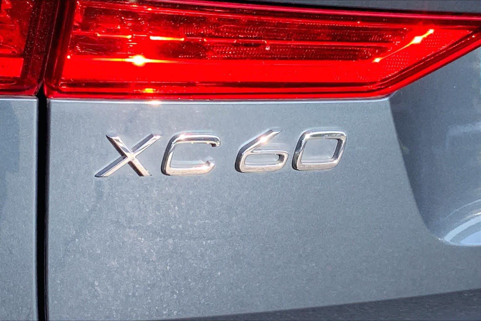 Used 2025 Volvo XC60 B5 Ultra w/ Protection Package Premier AWD/4WD image 31