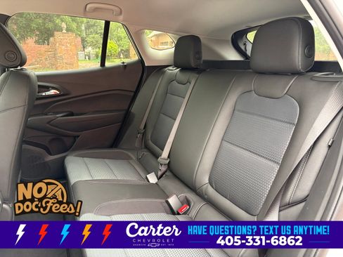 New 2026 Chevrolet Trax LT w/ Driver Confidence Package FWD image 20