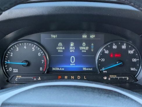 Used 2022 Ford Explorer XLT w/ Equipment Group 202A image 13