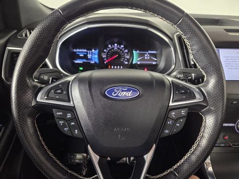 Used 2020 Ford Edge ST w/ Equipment Group 401A AWD/4WD image 16