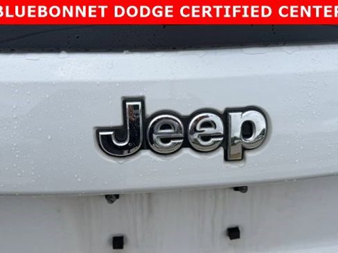 Used 2020 Jeep Grand Cherokee Limited RWD image 8