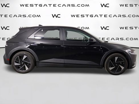Used 2025 Hyundai Ioniq 5 SE RWD image 41