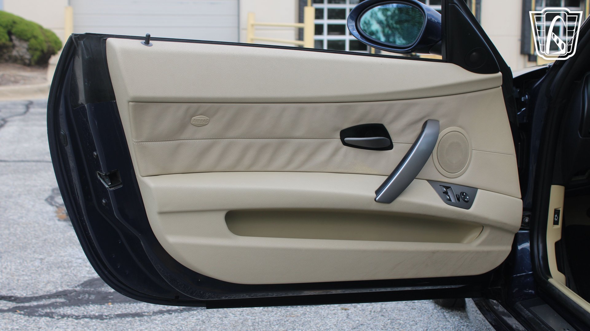 Used 2004 BMW Z4 3.0i RWD image 12