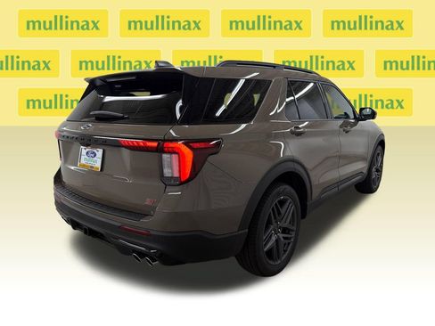 New 2026 Ford Explorer ST AWD/4WD image 3
