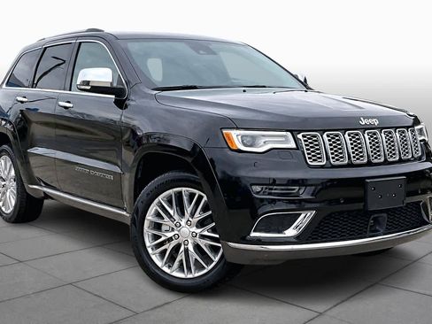 Used 2018 Jeep Grand Cherokee Summit image 2