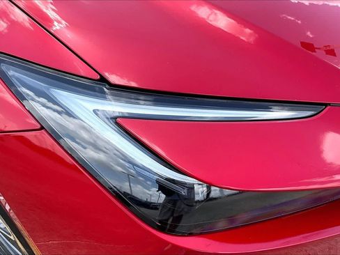Used 2023 Toyota Prius XLE FWD image 27