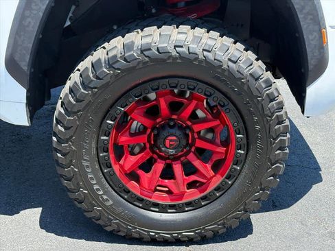 Used 2025 Toyota Tundra TRD Pro AWD/4WD image 31
