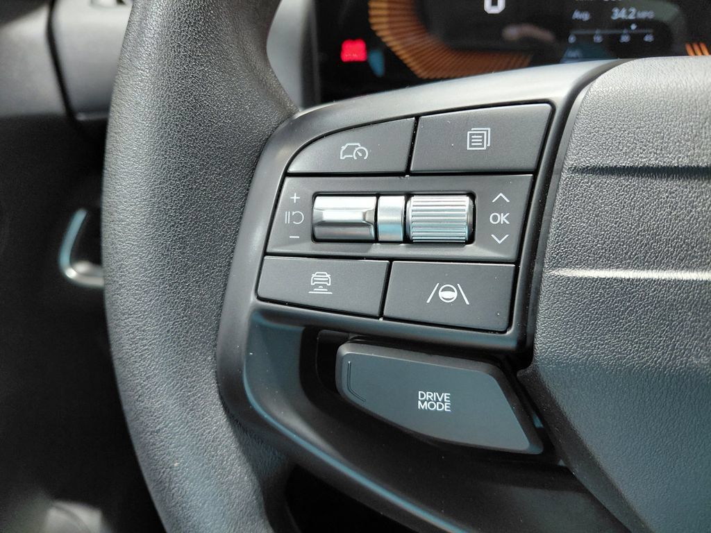 Used 2025 Kia K4 FWD image 28