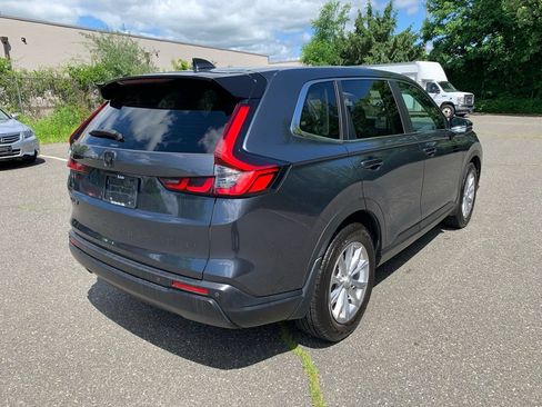 Used 2023 Honda CR-V EX-L image 3