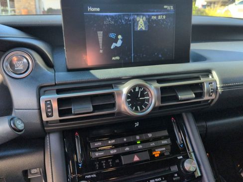 Used 2022 Lexus IS 350 F Sport image 17