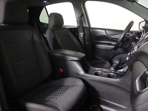 Used 2023 Chevrolet Equinox LT image 29