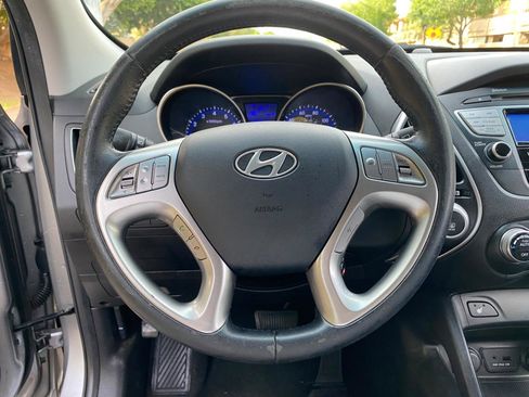 Used 2012 Hyundai Tucson Limited image 54