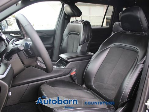 Used 2024 Jeep Grand Cherokee L Laredo AWD/4WD image 10