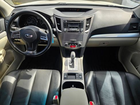 Used 2012 Subaru Legacy 2.5i Premium w/ All-Weather Pkg + Moonroof AWD/4WD image 24