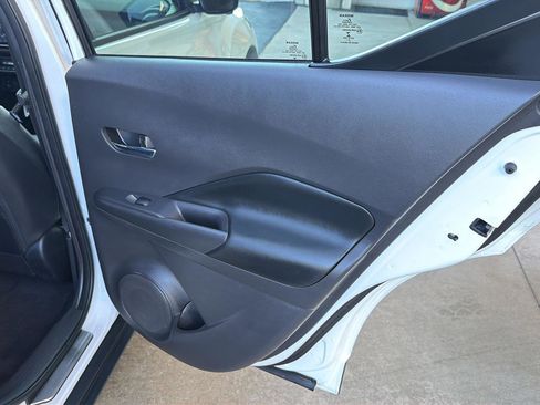Used 2020 Nissan Kicks SR w/ SR Premium Package FWD image 15