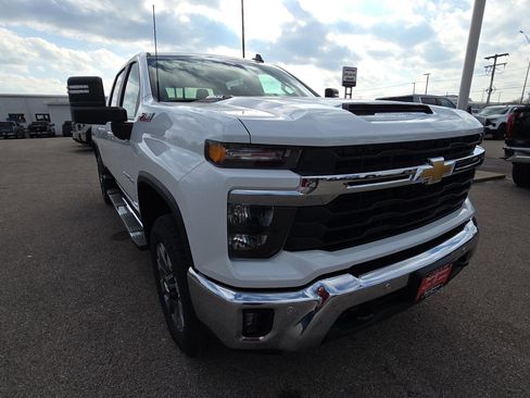 New 2026 Chevrolet Silverado 2500 LT w/ All Star Edition image 12