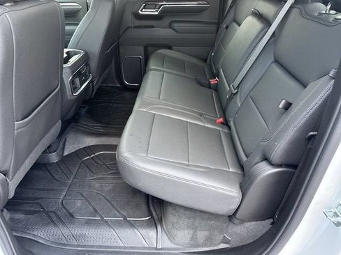 Used 2023 Chevrolet Silverado 1500 LTZ w/ Technology Package AWD/4WD image 11