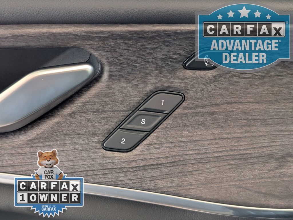 Used 2023 Jeep Grand Cherokee L Overland w/ Luxury Tech Group IV AWD/4WD image 19