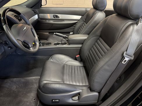 Used 2002 Ford Thunderbird image 21