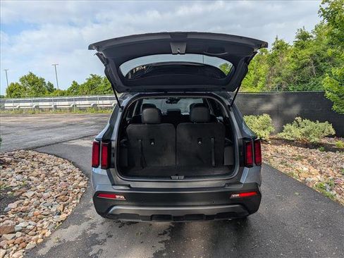 Used 2021 Kia Sorento S w/ Panoramic Sunroof Package AWD/4WD image 22
