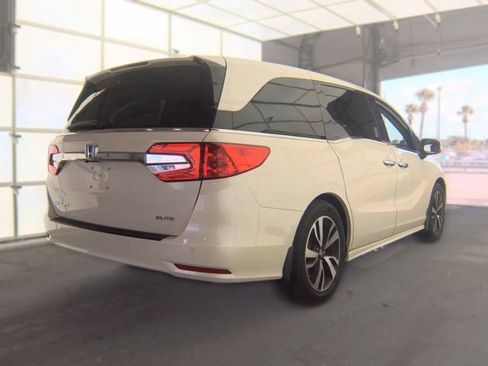 Used 2018 Honda Odyssey Elite image 4