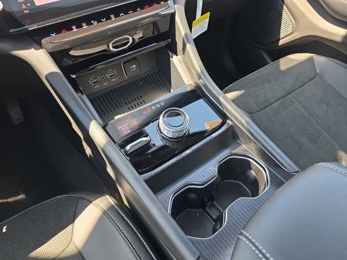 New 2026 Jeep Grand Cherokee Altitude AWD/4WD image 27