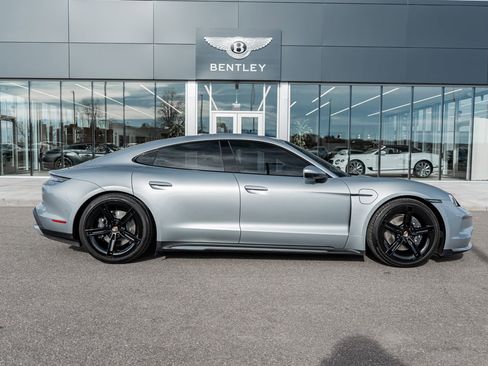 Used 2025 Porsche Taycan image 14