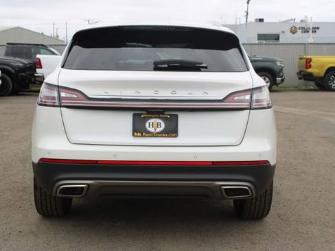 Used 2023 Lincoln Nautilus Reserve w/ Equipment Group 201A AWD/4WD image 4