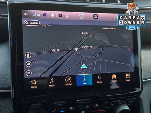Used 2022 Jeep Grand Cherokee Overland w/ Luxury Tech Group IV AWD/4WD image 14