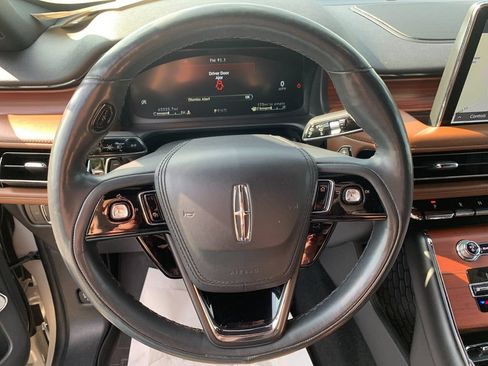Used 2022 Lincoln Aviator Reserve w/ Equipment Group 201A AWD/4WD image 26