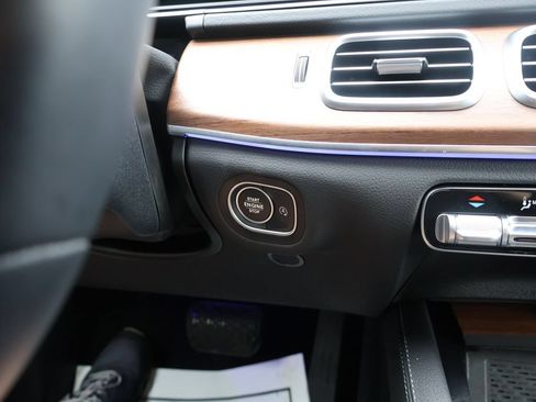 Certified 2025 Mercedes-Benz GLE 450 4MATIC Coupe image 30