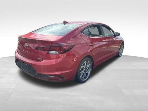 Used 2020 Hyundai Elantra Limited FWD image 12