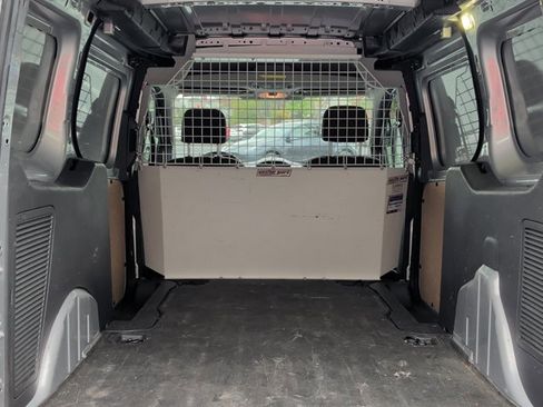 Used 2017 Ford Transit Connect XL image 19