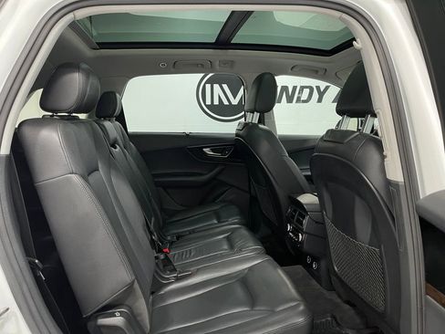 Used 2018 Audi Q7 3.0T Prestige w/ Prestige Package image 34