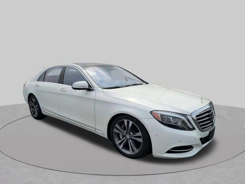 Used 2016 Mercedes-Benz S 550 4MATIC Sedan image 2