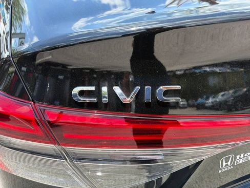 Used 2023 Honda Civic LX image 11