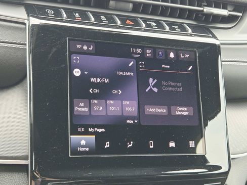 Used 2025 Jeep Grand Cherokee Laredo w/ Luxury Tech Group I AWD/4WD image 27