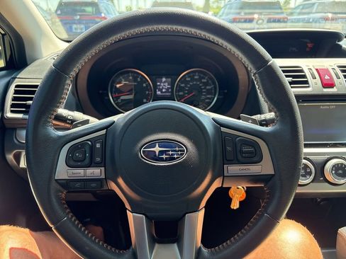 Used 2016 Subaru Crosstrek 2.0i Premium w/ Moonroof Package image 2