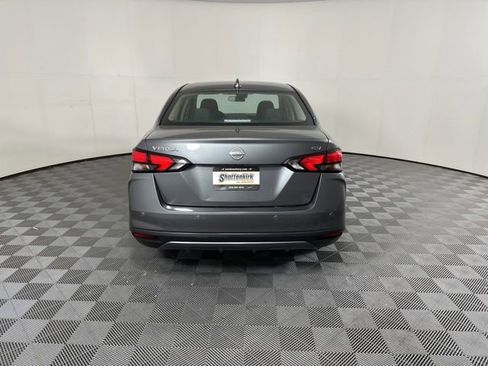 Used 2023 Nissan Versa SV FWD image 5