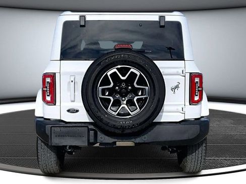 Used 2025 Ford Bronco Outer Banks image 5