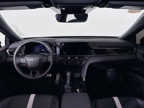 Certified 2025 Toyota Camry SE w/ Convenience Package image 23