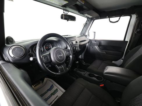 Used 2011 Jeep Wrangler Sport AWD/4WD image 10