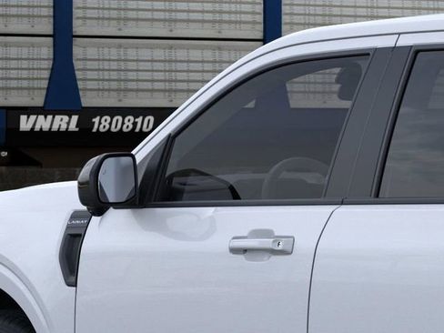 New 2026 Ford Maverick Lariat image 21