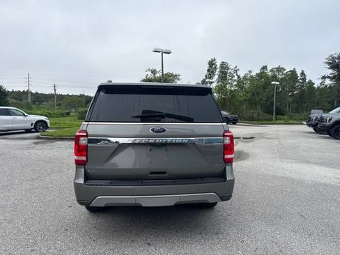 Used 2019 Ford Expedition XLT w/ Equipment Group 202A RWD image 5