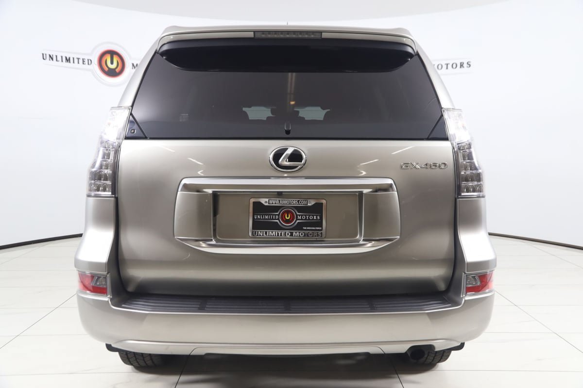 Used 2021 Lexus GX 460 w/ Accessory Package AWD/4WD image 45