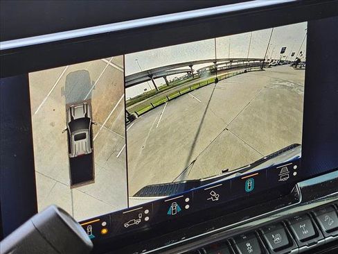 Certified 2025 Chevrolet Silverado 2500 ZR2 w/ Technology Package image 13