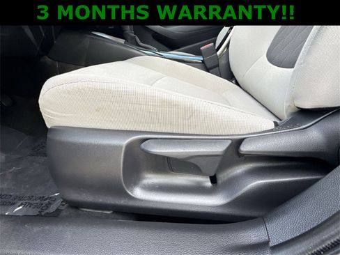 Used 2020 Toyota Corolla LE image 13