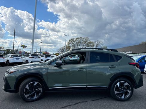 Used 2024 Subaru Crosstrek 2.5i Limited w/ Crosstrek Mirror Package AWD/4WD image 6